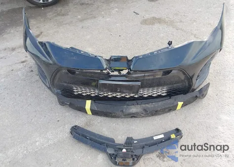 2017 Toyota Corolla Se z USA, uszkodzony, nr VIN 2T1BURHE7HC758131